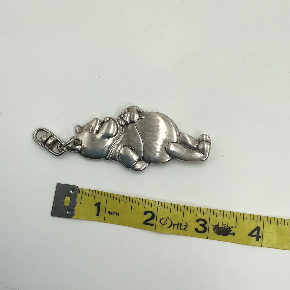 Vintage Disney Winnie the Pooh Pewter Silver Tone Metal Keychain Clasp Bag Charm